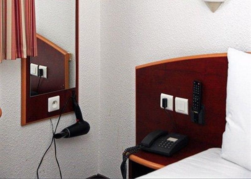 Comfort Hotel Grenoble Saint Egreve ภายนอก รูปภาพ
